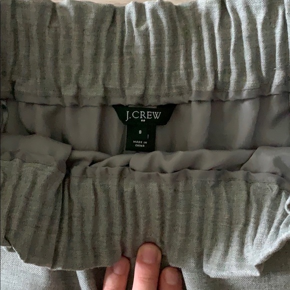 EUC light grey elastic waist j crew skirt - Picture 2 of 2